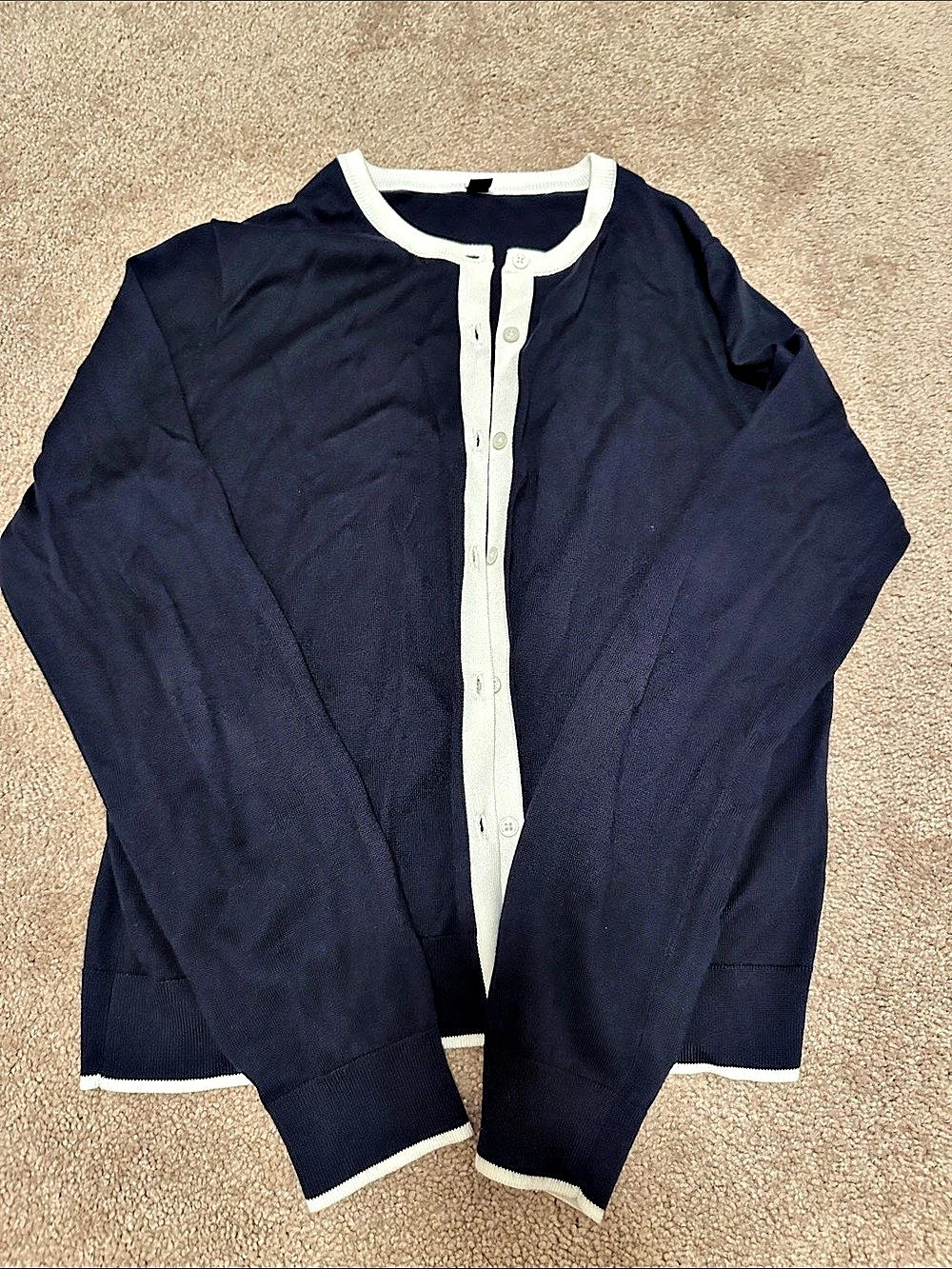 Uniqlo UV Protection Crew Neck Cardigan (Colour Block) Blue & White Medium